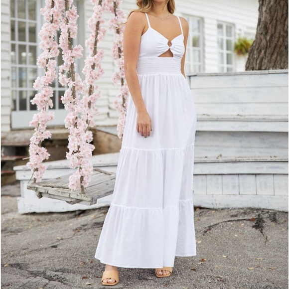 Blanco by Nature Dresses & Skirts - White Maxi Sundress with Knot Front